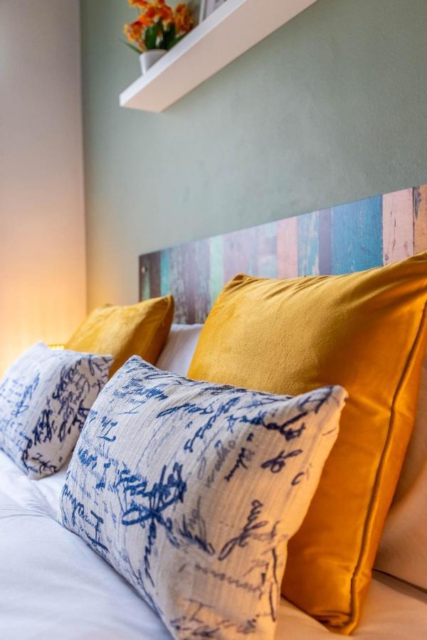 Slava Luxury Suite Sevilha Exterior foto